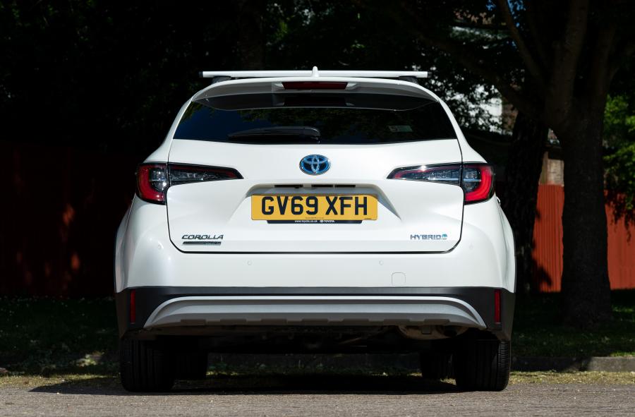 Toyota Corolla Trek Hybrid 2020 года  (UK) (фото 16 из 40)